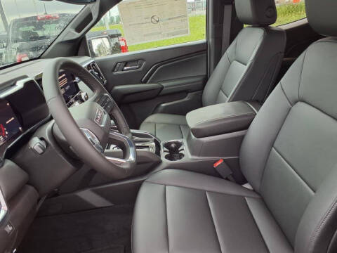 2025 GMC Canyon Elevation