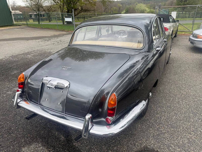 1966 Jaguar Mark II