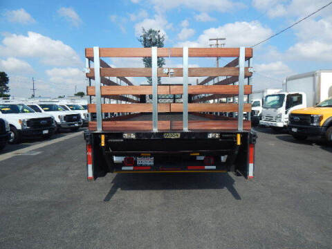 2014 Freightliner M2 106