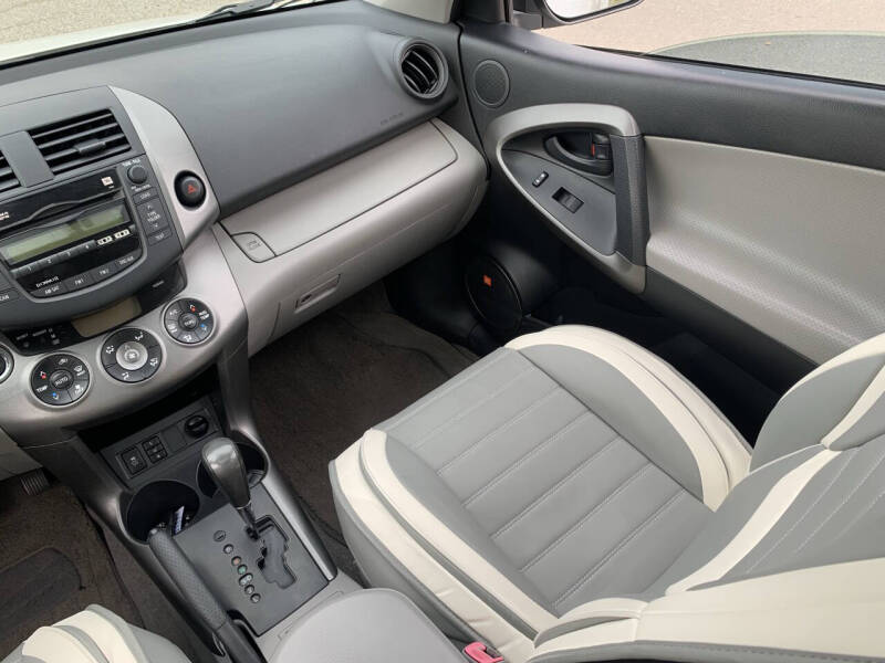 2009 Toyota RAV4 Limited