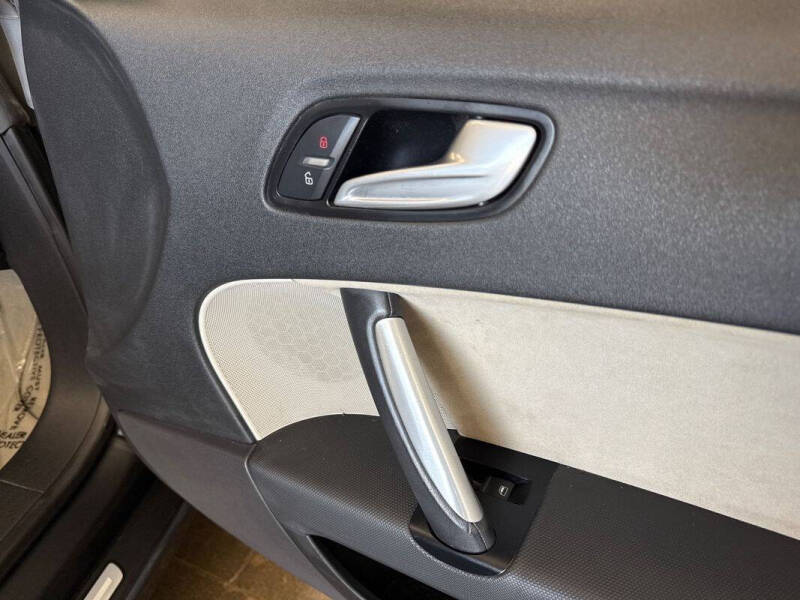 2009 Audi TT 2.0T quattro Premium Plus