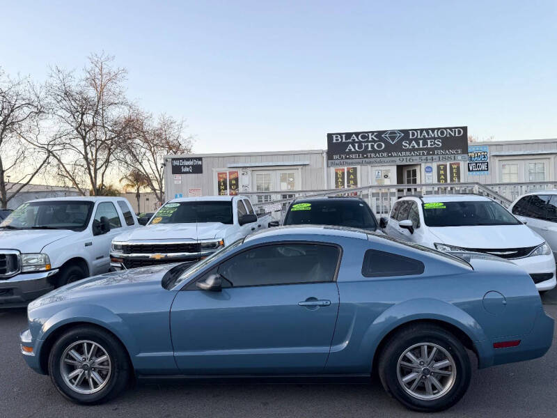 2006 Ford Mustang V6 Deluxe