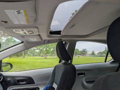 2012 Toyota Prius c One