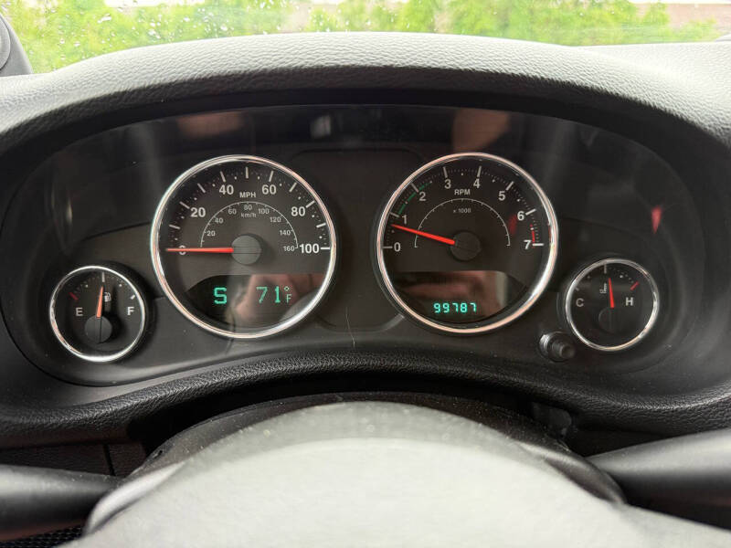 2013 Jeep Wrangler Sahara