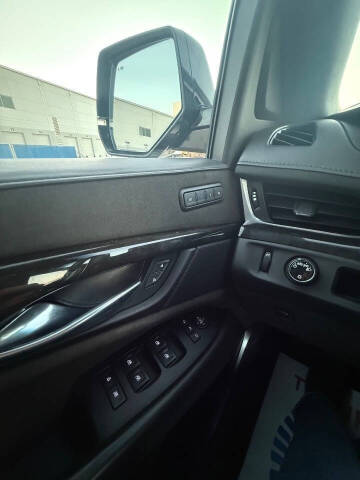 2020 Cadillac Escalade ESV Platinum