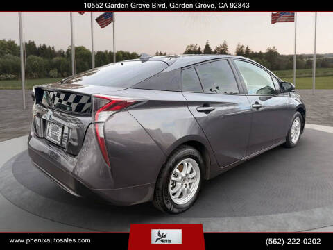 2016 Toyota Prius Two