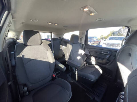 2017 Chevrolet Traverse LT