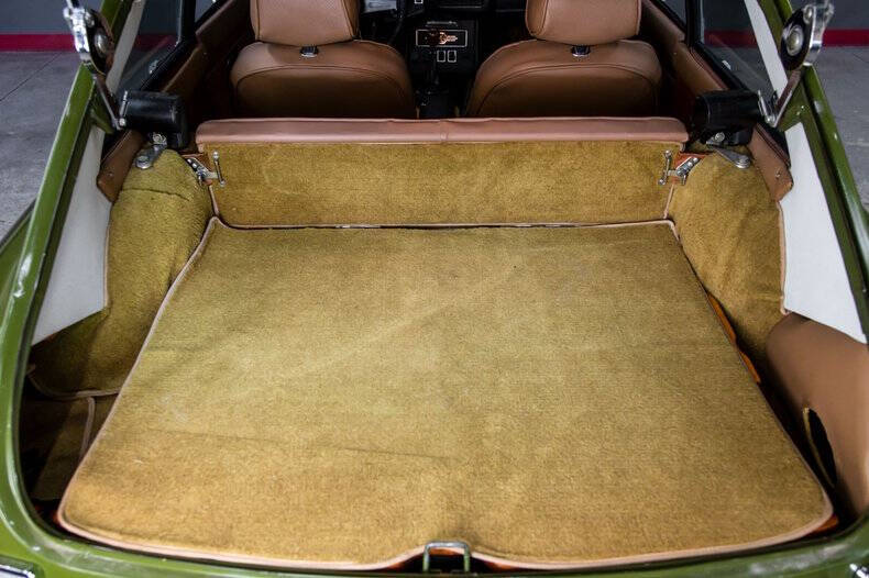 1974 MG B