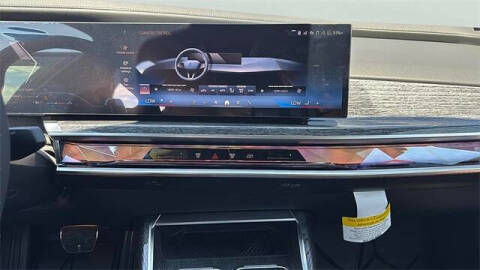 2025 BMW 7 Series 760i xDrive