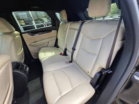 2017 Cadillac XT5