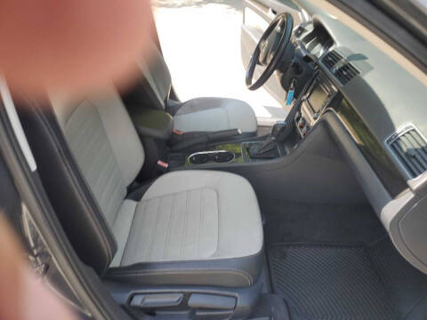 2015 Volkswagen Passat