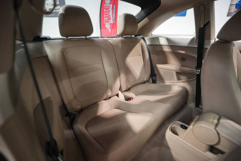 2013 Volkswagen Beetle