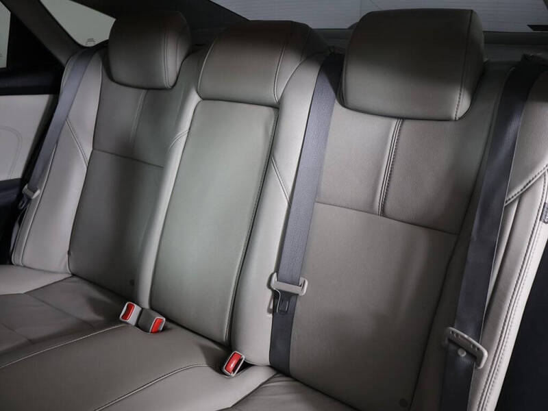 2013 Toyota Avalon XLE