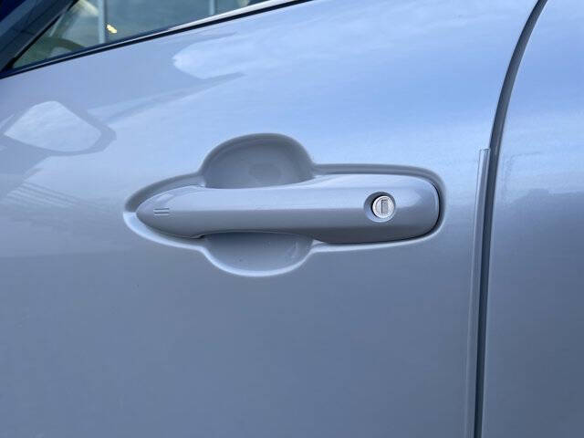 2023 Toyota Venza LE