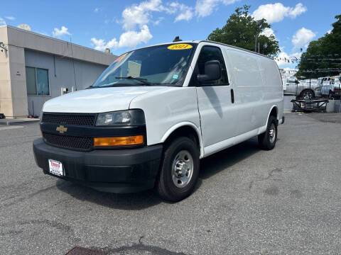 2021 Chevrolet Express 2500
