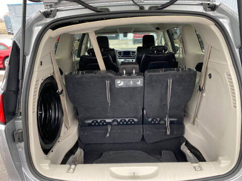 2020 Chrysler Voyager LXi