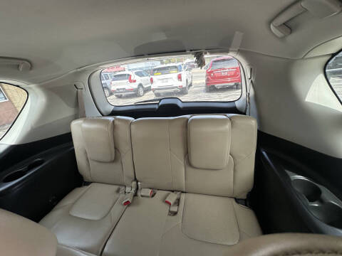 2017 Nissan Armada Platinum