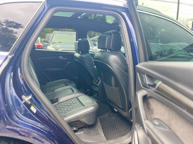 2018 Audi SQ5 3.0T quattro Premium Plus