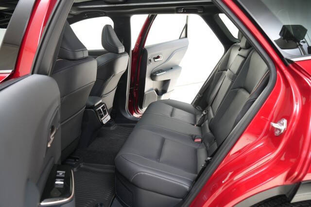 2025 Toyota Crown Signia Limited