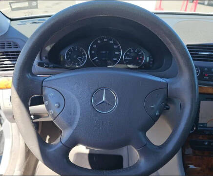 2005 Mercedes-Benz E-Class E 320