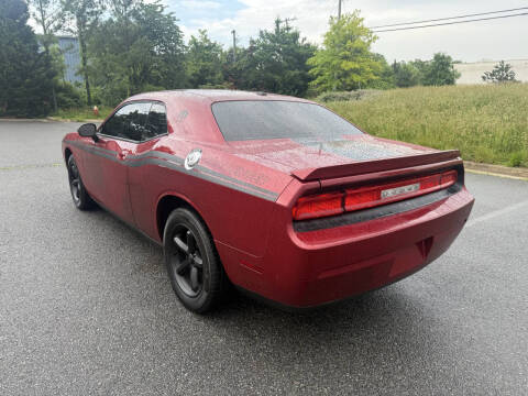2010 Dodge Challenger SE