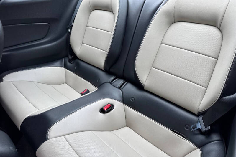 2015 Ford Mustang EcoBoost Premium