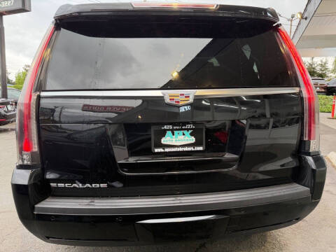 2018 Cadillac Escalade Platinum
