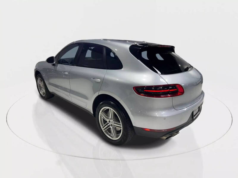 2016 Porsche Macan S