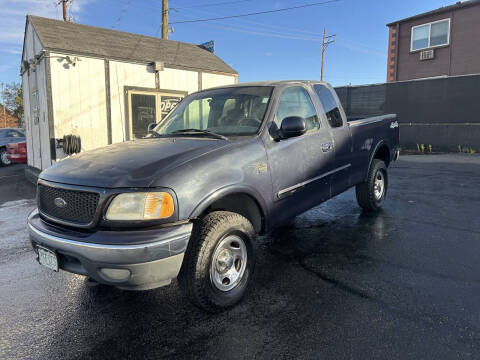2001 Ford F-150 XLT