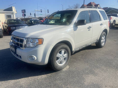2009 Ford Escape for sale at Corridor Motors in Cedar Rapids IA