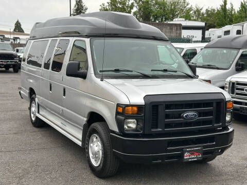 2012 Ford E-Series E-350 SD