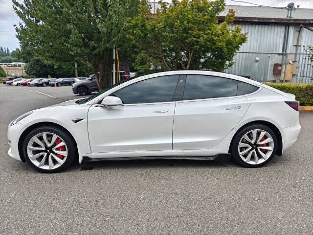 2019 Tesla Model 3 Mid Range