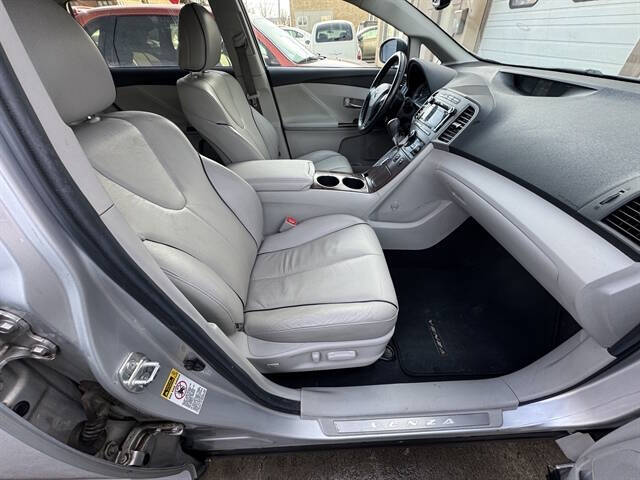 2011 Toyota Venza AWD V6