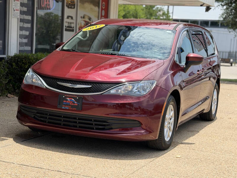 2017 Chrysler Pacifica Touring
