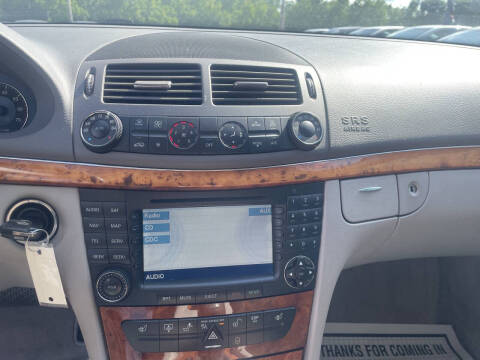 2005 Mercedes-Benz E-Class E 320