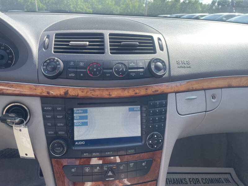 2005 Mercedes-Benz E-Class E 320