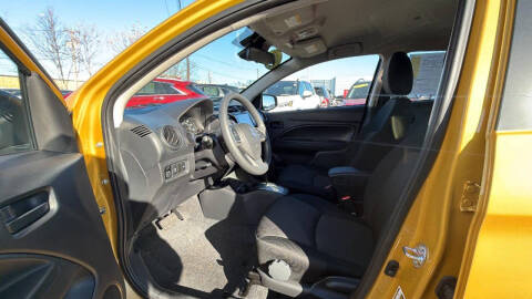 2024 Mitsubishi Mirage LE