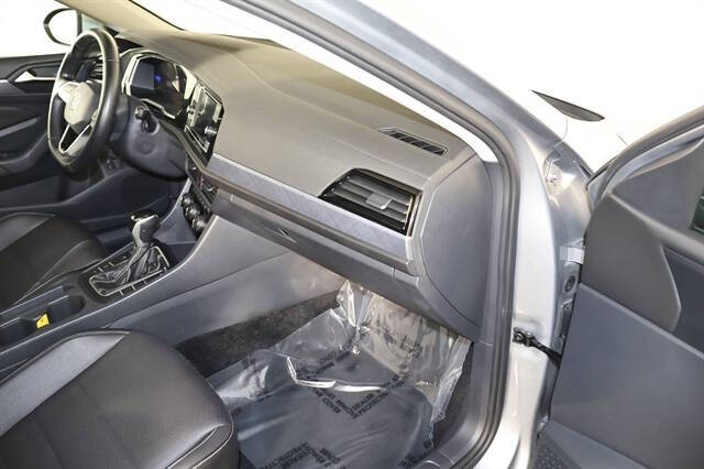 2024 Volkswagen Jetta SE