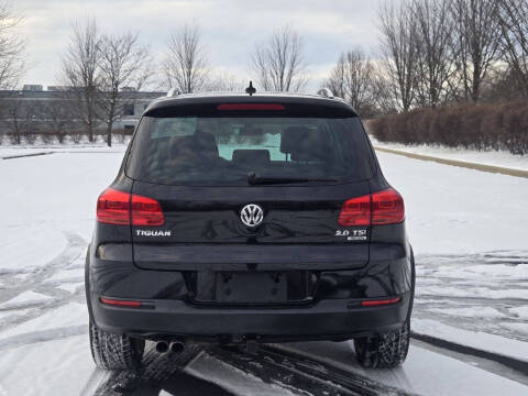 2012 Volkswagen Tiguan SEL 4Motion