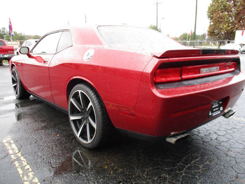 2010 Dodge Challenger SE