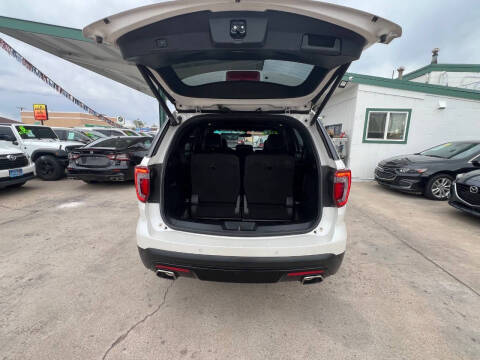 2017 Ford Explorer Sport