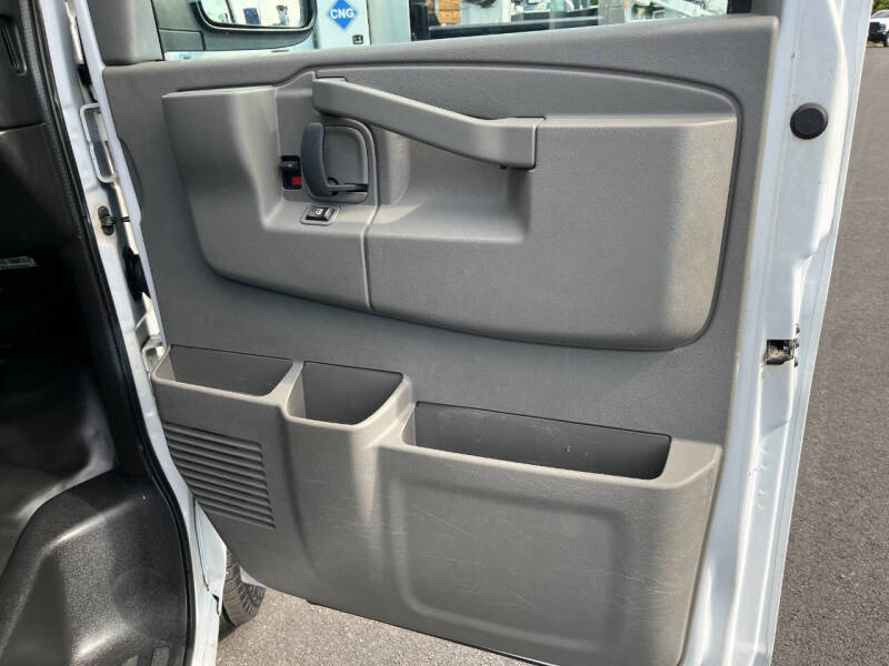 2016 Chevrolet Express 2500