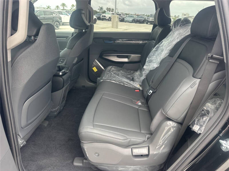 2026 Kia EV9 Light
