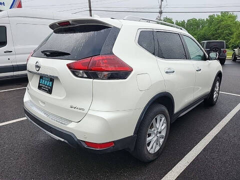 2020 Nissan Rogue SV