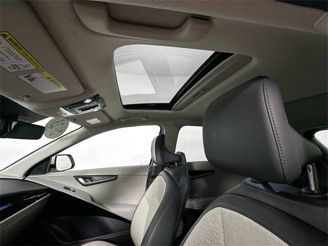 2023 Kia Niro EV Wave