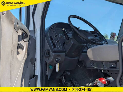 2016 Freightliner M2 106