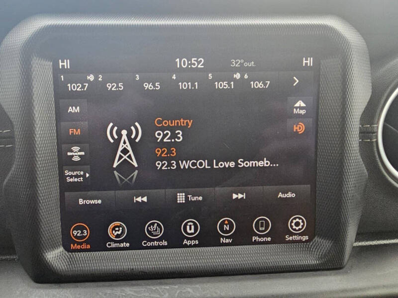 2023 Jeep Gladiator Overland