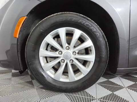 2019 Chrysler Pacifica Touring L