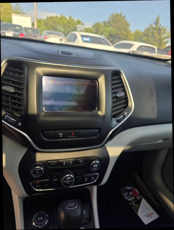 2020 Jeep Cherokee Latitude Plus