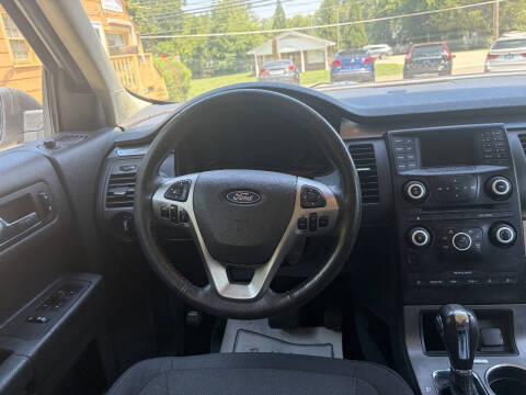 2017 Ford Flex SE
